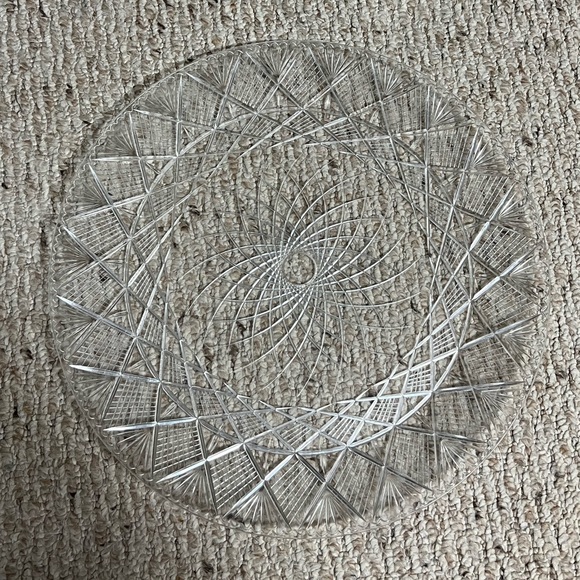 ⚪️Large, clear with design, plastic platter for serving, preowned⚪️ - Picture 1 of 5